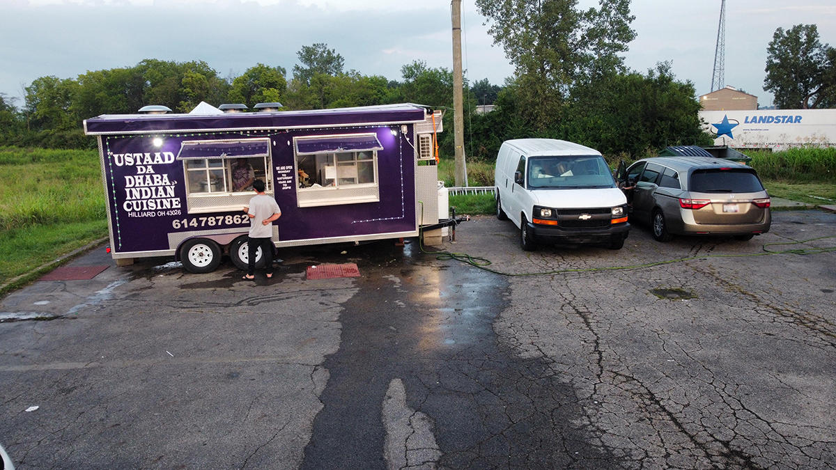 Ustaad Da Dhaba food truck close view